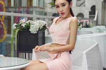AISS爱丝(黄金版) – 我在逛街中发现了亚美依的小秘密，美图让你想象飞起来！