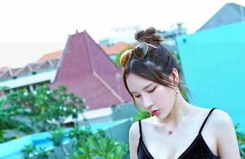 Feilin嗲囡囡 – 捡到宝了，SiByl李思宁的夏日写真原图让人欲罢不能！