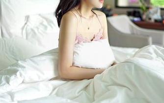 Feilin嗲囡囡 – 没有泳衣的夏天哪儿去凑热闹？沐娜娜的写真资源让你瞬间清凉！
