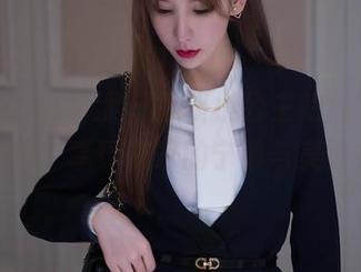 HuaYang花漾 – 心妍小公主的居家写真图包，享受在家的宁静与美好！