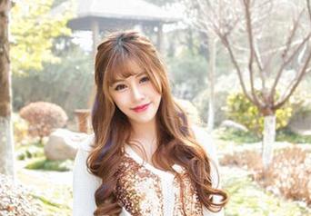 IMiss爱蜜社 – 我在这套沈蜜桃miko制服高清套图中找到了一种莫名的吸引力，真是无解