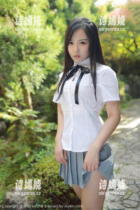 MFStar模范学院 - 夏玲蔓的写真图册，剧情太精彩，得把心脏绑紧了再看！