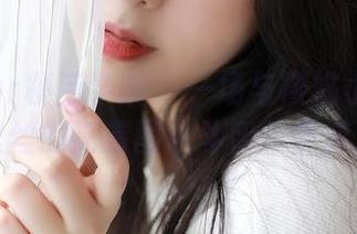 MFStar模范学院 – 一场与樱桃小犊子的裤里丝的高清图包斗智斗勇游戏！