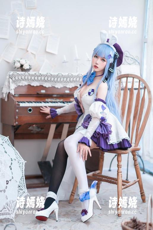 Momoko葵葵写真：连衣裙定制自由发挥，真是个‘心情随便穿’的时代！