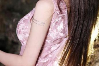 MyGirl美媛馆 – 胡润曦白衬衫背后的故事——美图合集里的那些‘忍不住’
