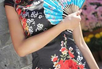 MyGirl美媛馆 – 薛琪琪sandy红裙图册，免费流出！来这里，你的审美也能升华升华