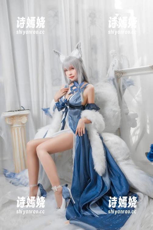 Neko薇薇的写真大揭秘：透明护士其实是个谜！