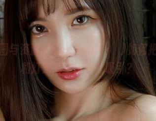 跃动的原图与资源：Seoyool(서율)如何把草莓内裤和灯笼裤变得如此吸引？