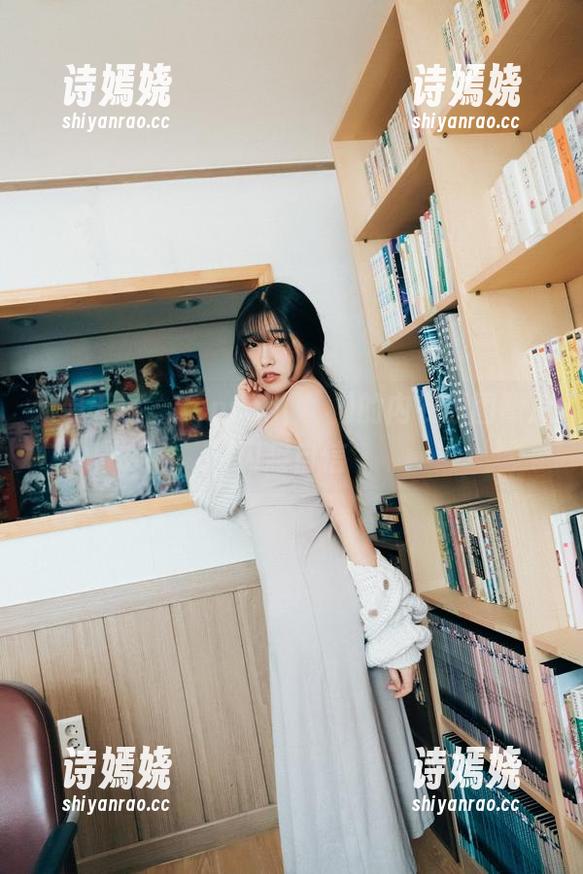 无畏无惧，Sonson(손손)的内衣原图照片闪耀自信
