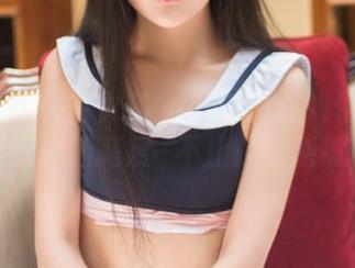 TouTiao头条女神 – 看信悦儿如何把学生服穿出新高度–不止是性感啊！
