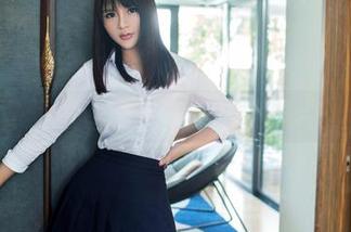 TuiGirl推女郎 – 赵惟依浴室解禁：福利图集里的光影游戏