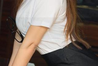 UGirls尤果网 – 李凌子妹妹合集，壁纸界的隐藏神作，快来瞧瞧！