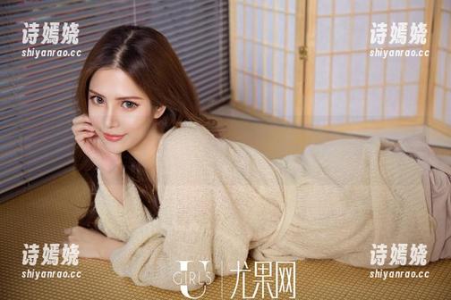 UGirls尤果网 - 资源一波送到：李思宁高跟鞋秀，让你感受‘一步一个脚印’的力量。