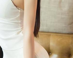 UGirls尤果网 – 许文婷：免费也能很美，JK照轻松撩到人！