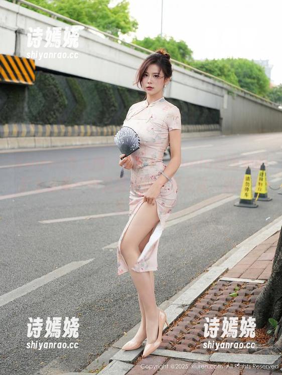 Xiuren秀人网 - 看！Manuela玛鲁娜的护士合集：每张图片都仿佛在说‘我会负责哦’！