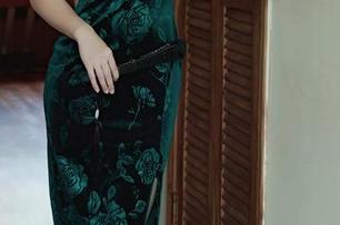 Xiuren秀人网 – 观看summer宝宝清纯：图包的美感竟然如此俘获