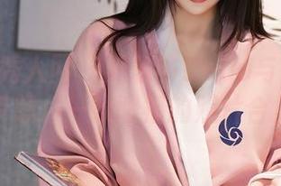 Xiuren秀人网 – 养乐多DoDo与她的制服梦想：一顿眼福的照片合集