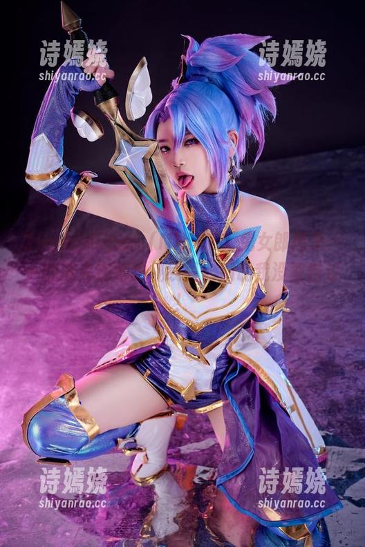 ZinieQViper（NIKKE）兔女郎图集：一秒迷失在她的视线里，别说我没警告过！