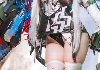 跟着九言从不咕咕的镜头，看镇海黑白双人，资源下载前请确保你心脏强壮！