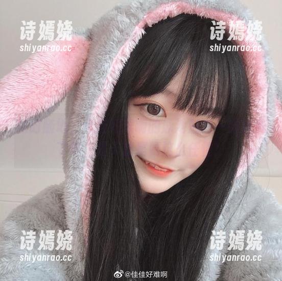 随时随地，佳佳好难啊的泳池魅力一键免费下载，夏天就是要这么任性！