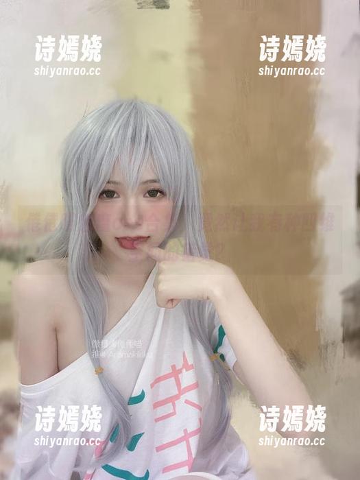倦倦喵魅魔cos合集，竟然让我有种四维空间的错觉？