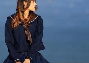 兔子Zzz不吃胡萝卜：夏日里的美图，似乎在诉说一个柔和的梦
