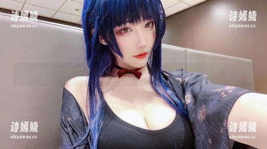 快来！啾小妍学姐的写真作品集，里面有你不知道的‘趣事’！