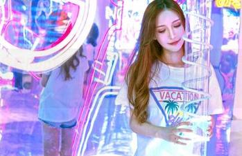 嗲囡囡 – 欣欣Rubybaby的‘天使’作品，下载来看看，是不是也能让你心动？