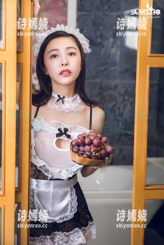 头条女神 - 全套写真：带着周思超一起过圣诞，居然比圣诞树还闪耀！
