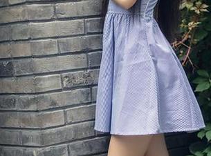 头条女神 – 全高清云吞！艺潇的白衬衫合集——看得我忍不住想一口把这白衬衫咕噜咽下去！