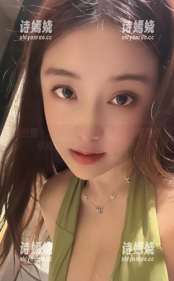 微密圈 - 灰丝写真大PK：奶雯分享那些你绝对想收藏的美丽瞬间！
