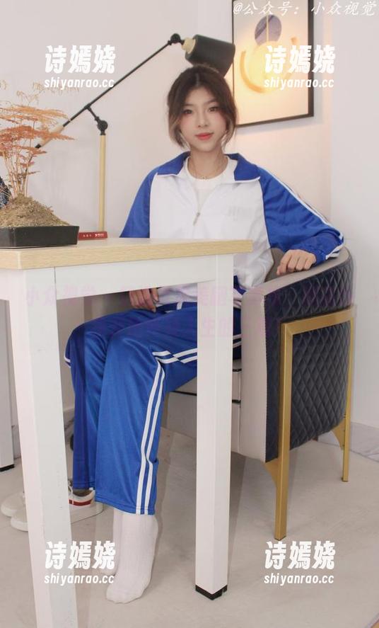 小众视觉 - 精选灵灵美腿写真集，腿美到我开始怀疑人生的三观！