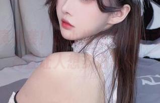 最新写真来袭！小小奶瓶儿的运动魅力，简直让人想多拍几组！