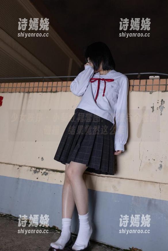 少女秩序 - 小葵红裙套图：传统与个性的碰撞，结果竟然这么美