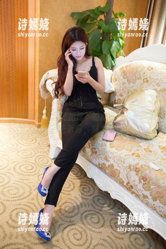 推女郎 - 无圣光加持下的皮衣幻想——何奕恋的图片告诉你，魅力无处不在！