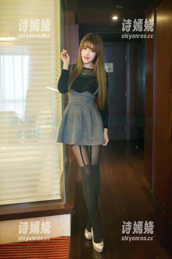 推女郎 - 礼服图包：一件礼服能传达如此多情感，吻熙真的不愧是行走的色彩。