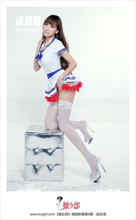 推女郎-松果儿 推女郎 - 当松果儿遇上镂空:精选写真集里暗藏的千种风情!