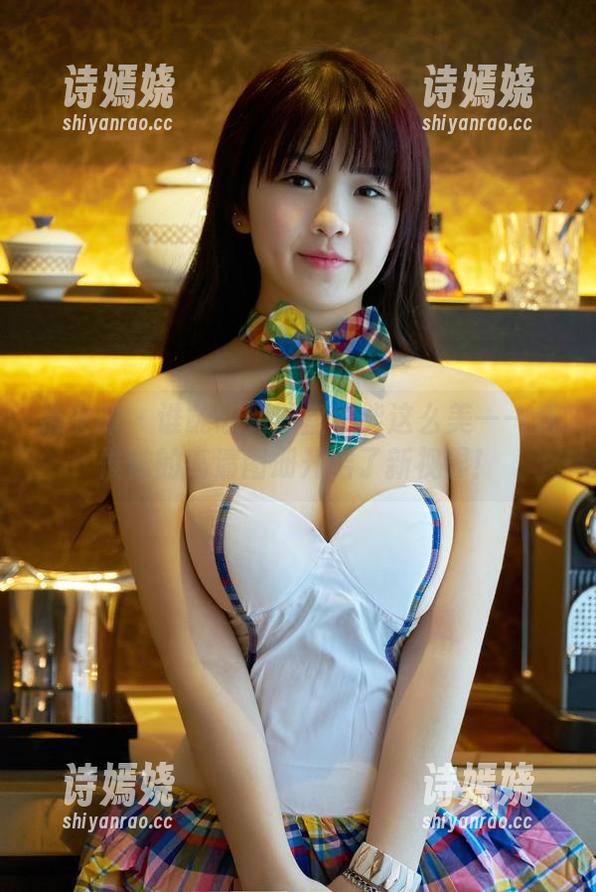 推女郎 - 谁能想到教室也能这么美——赵惟依的高清图册开启了新视界！