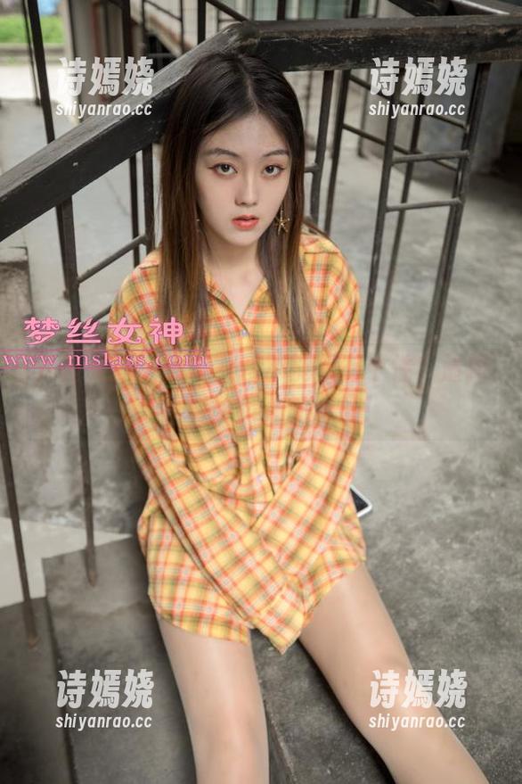 梦丝女神 - 谁说女孩不能很有个性？最新分享看张灵儿的作品！
