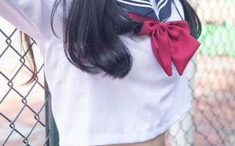 梦丝女神 – 点开图包，花月舞的校服竟然让我想起了那些年…
