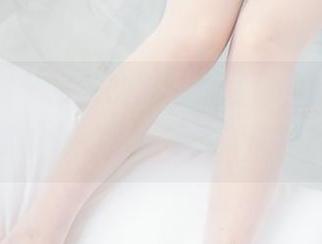 森萝财团 – 卉子的比基尼图包，精选那些让你想说‘哇，好美’的瞬间！
