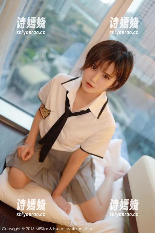 模范学院 - 薛琪琪sandy图册：暗藏的可爱信号，你注意到了吗？