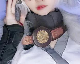 跟随汐兔子的浴缸历险：水与Cos的完美结合，简直是魔幻现实主义！