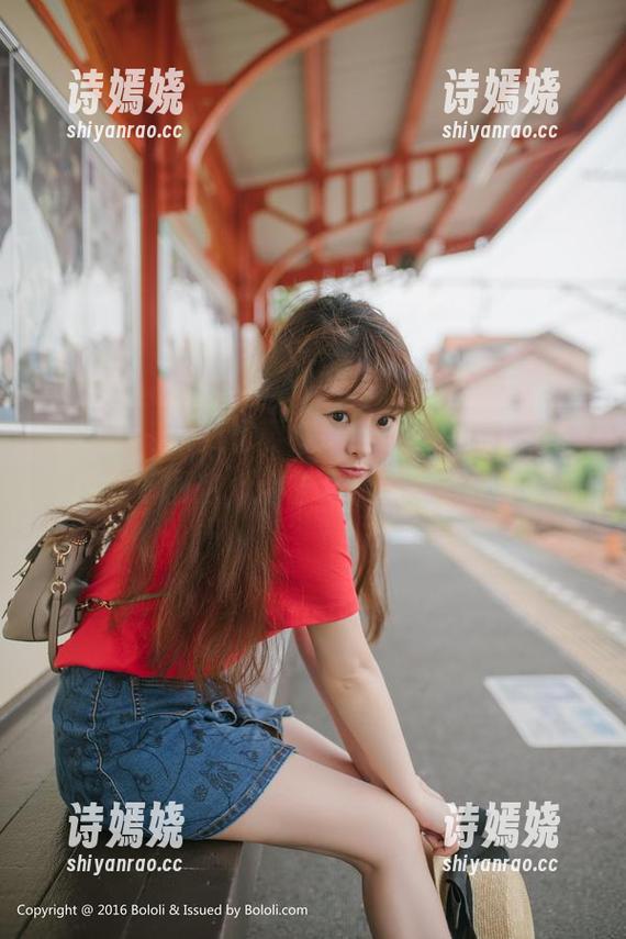 波萝社 - 修女也要打扮！AngelaLee李玲全新图包，点击下载，别错过哦！
