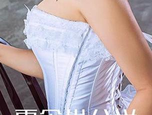 爱尤物 – 芮晓颖最新写真：礼服被评论说是“用心良苦”，真的是在夸她吗？