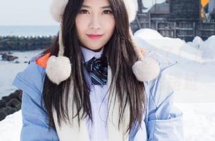 爱蜜社 – 小丽莎萌萌哒又来了！这组免费可爱作品真让人不想错过
