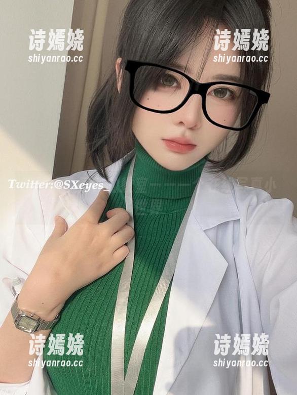 眼酱大魔王w的教室——一个在线写真小世界