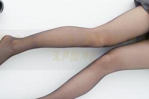 紧急企划 – 白丝+民国制服，见希w的写真原图简直是无声的冲击