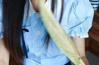 绮梦摄影 – 牛仔裤精灵：婷婷精选写真集，瞬间捕获你的心！