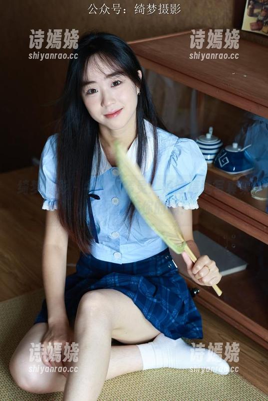 绮梦摄影 - 牛仔裤精灵：婷婷精选写真集，瞬间捕获你的心！